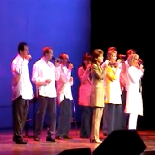     OSLO 2001 - dokumentárny film z turné
